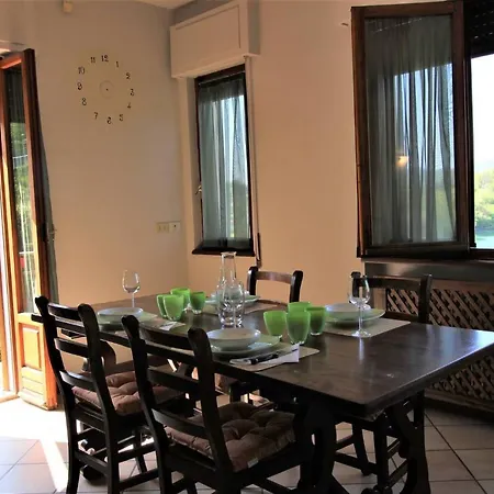 Terrazza Sul Lago Nella Casa Sul Golfo Apartmán Miasino